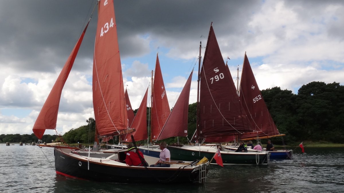 A rare opportunity to sail behind Round Island (with keels half raised!)